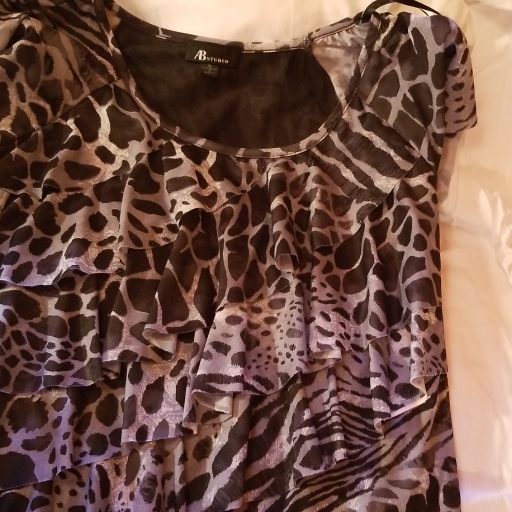 Black,grey,white blouse with ruffles Cross the fro